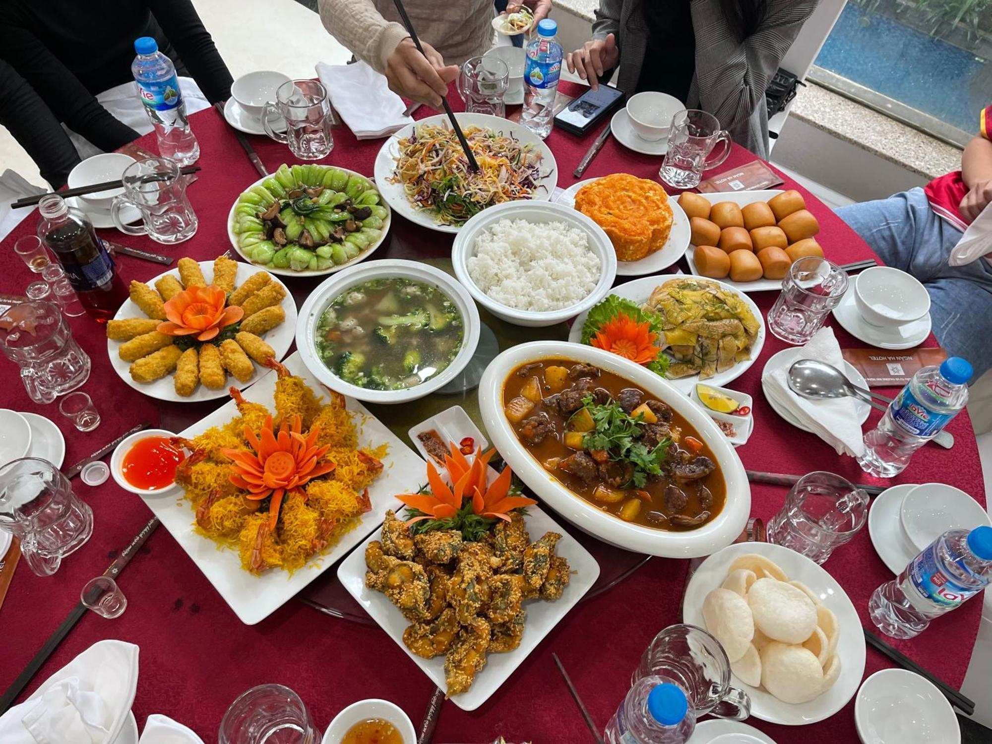 Ngan Ha Hotel Dai Tiet Extérieur photo