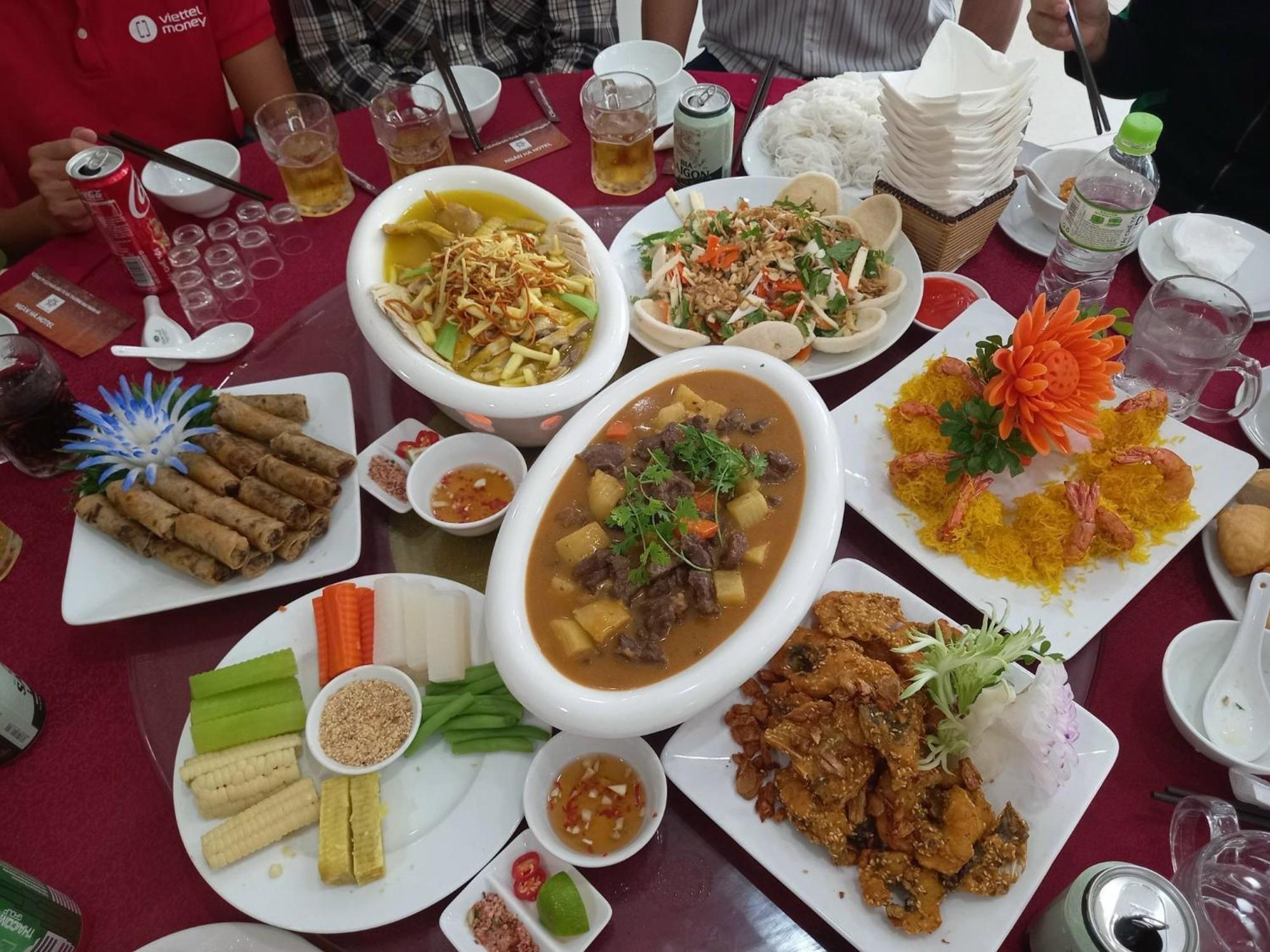 Ngan Ha Hotel Dai Tiet Extérieur photo
